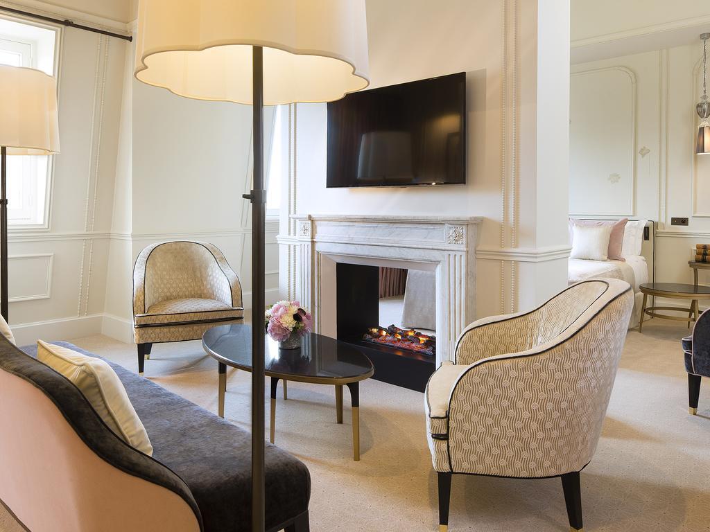 Le Narcisse Blanc Hotel Paris Exterior photo