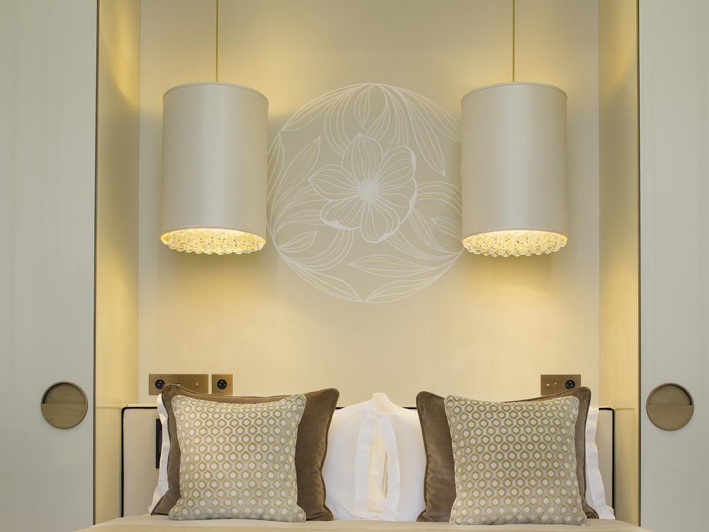 Le Narcisse Blanc Hotel Paris Exterior photo