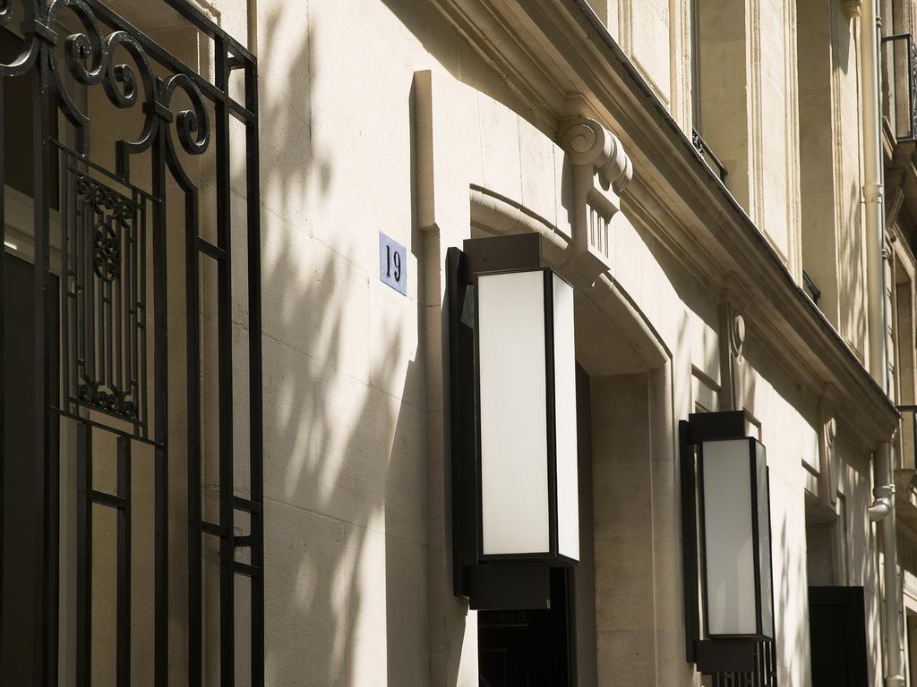 Le Narcisse Blanc Hotel Paris Exterior photo