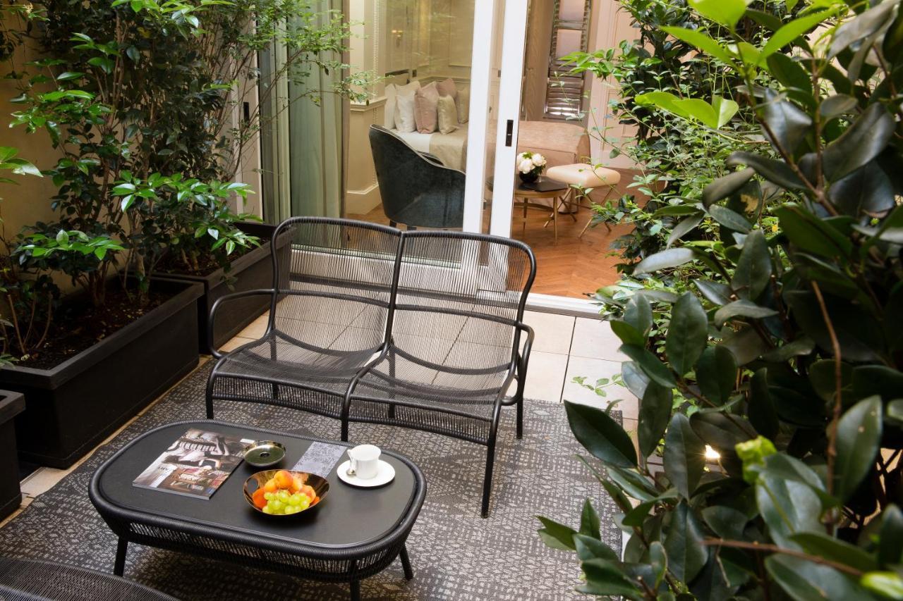 Le Narcisse Blanc Hotel Paris Exterior photo